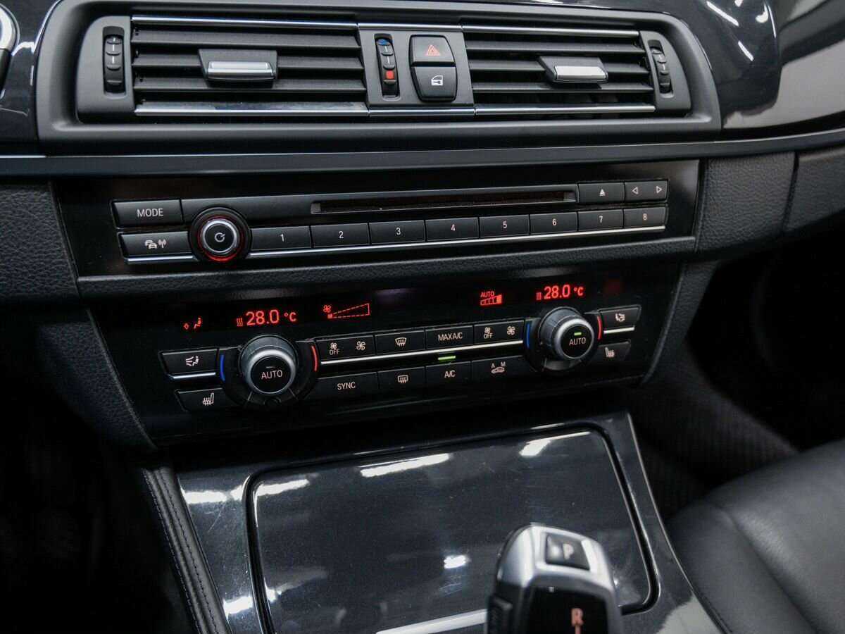 Купить BMW 5 серии, 2013, 191 920 км.. Фото: #19