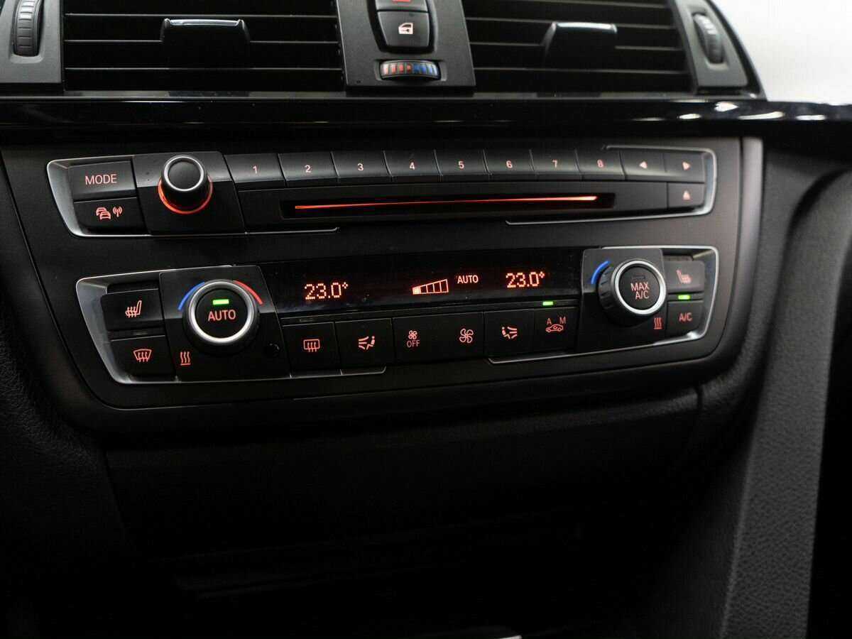 Купить BMW 3 серии, 2014, 167 000 км.. Фото: #10