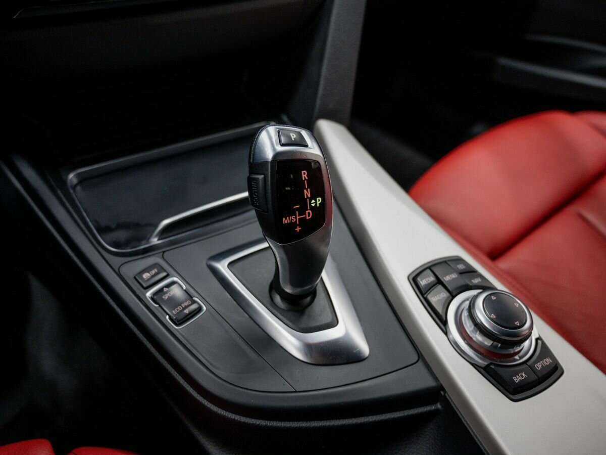 Купить BMW 3 серии, 2015, 175 000 км.. Фото: #17