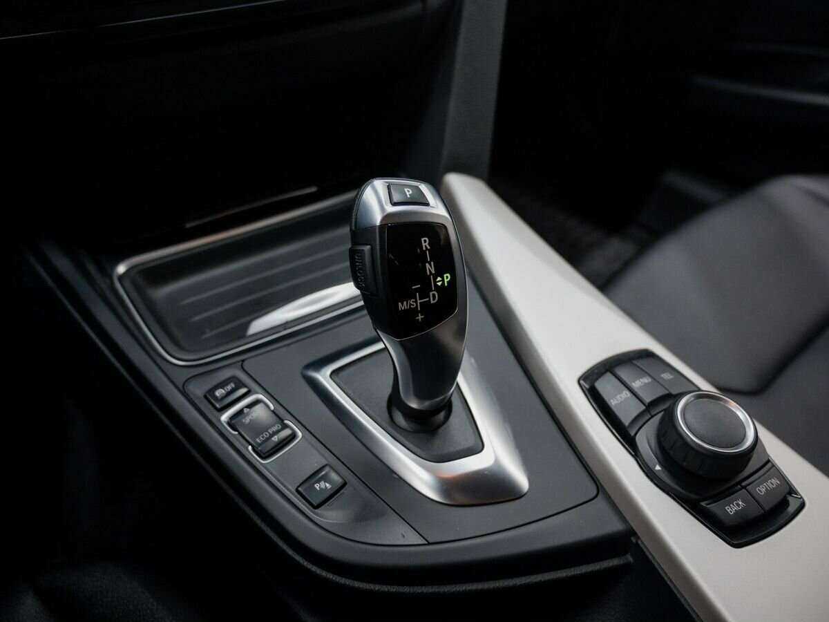 Купить BMW 3 серии, 2014, 89 968 км.. Фото: #17