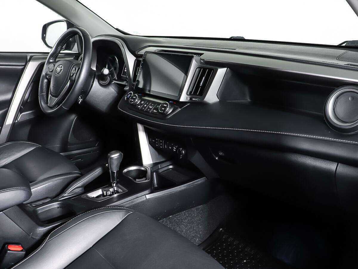 Купить Toyota RAV4, 2018, 118 300 км.. Фото: #8