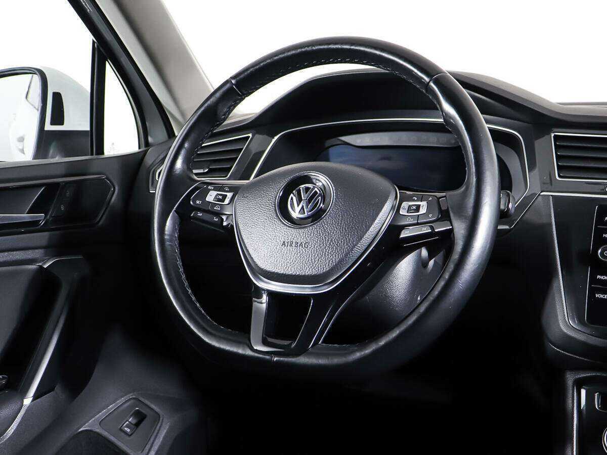 Купить Volkswagen Tiguan, 2018, 80 336 км.. Фото: #14
