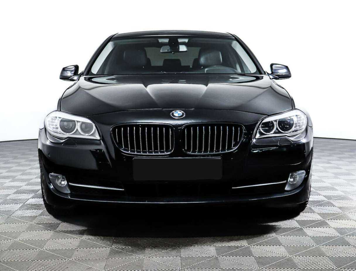 Купить BMW 5 серии, 2012, 151 647 км.. Фото: #1