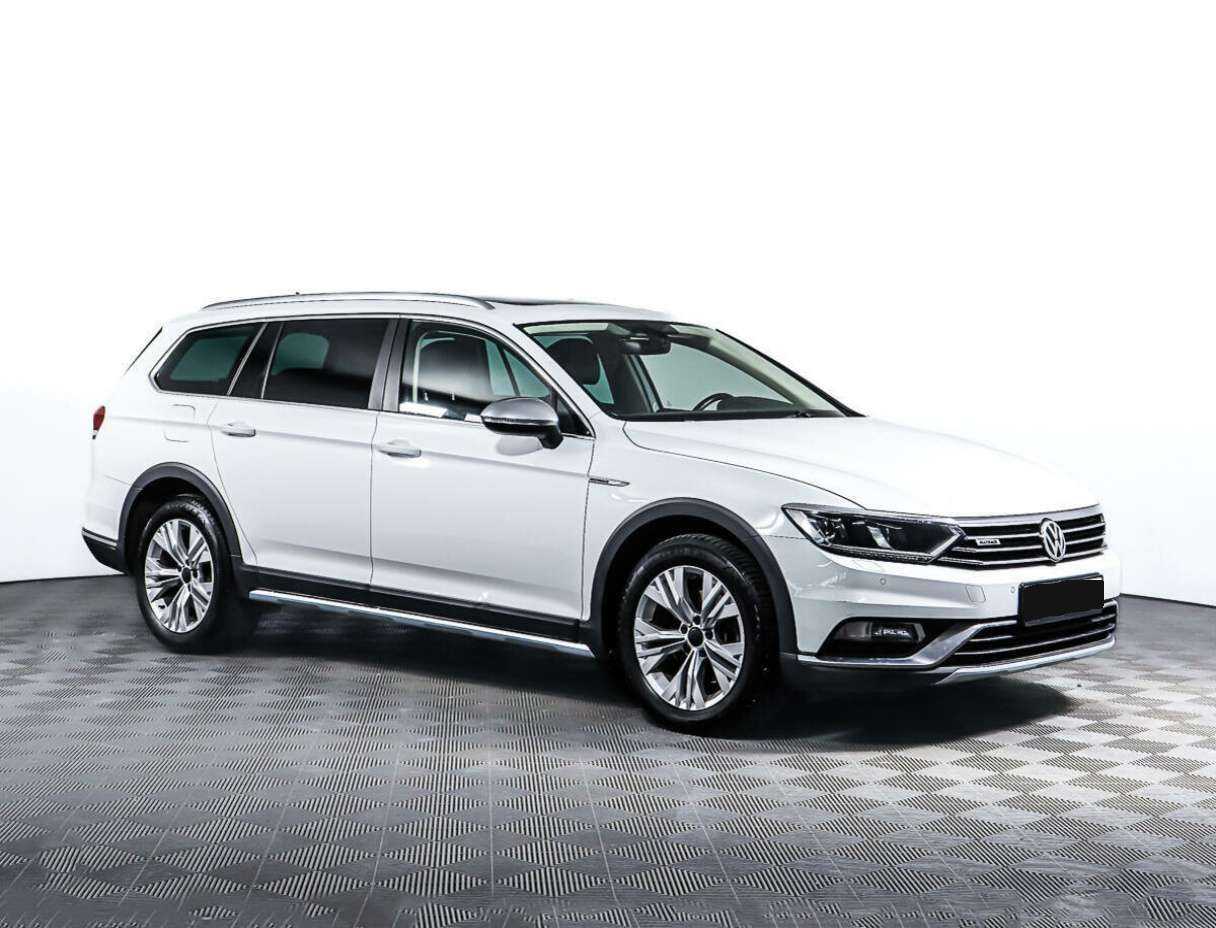 Купить Volkswagen Passat, 2018, 60 115 км.. Фото: #2
