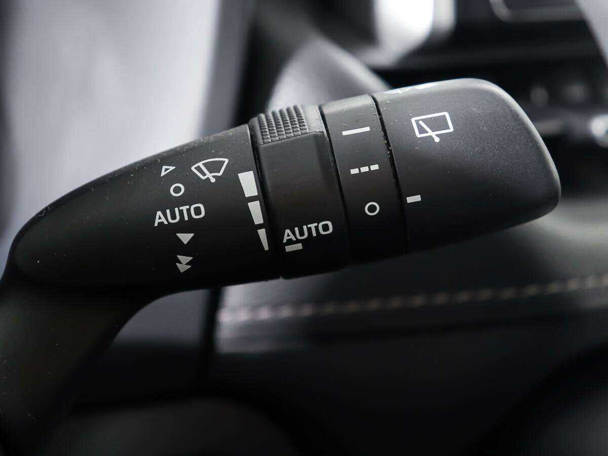 Купить Toyota RAV4, 2019, 40 690 км.. Фото: #18