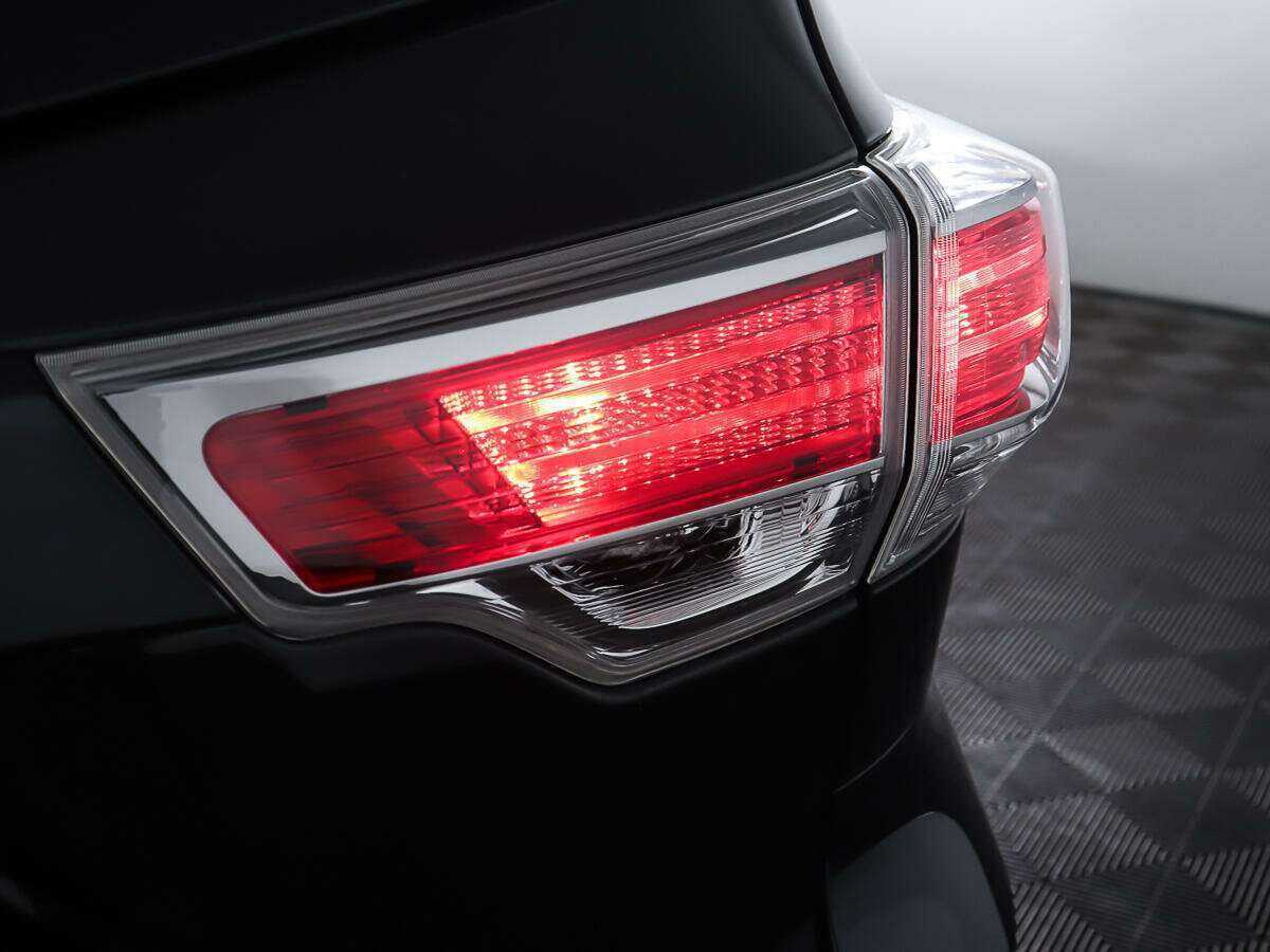 Купить Toyota Highlander, 2014, 61 390 км.. Фото: #23