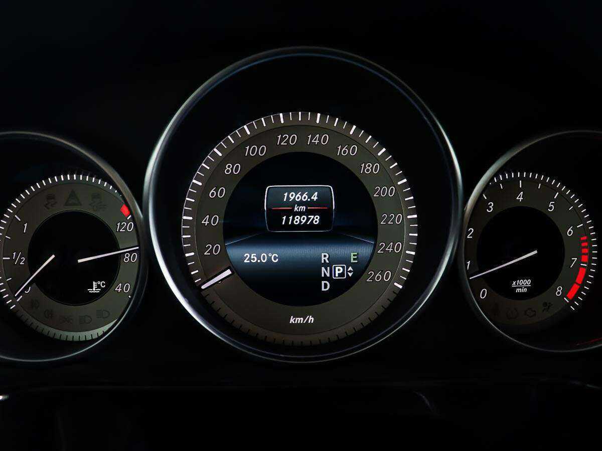 Купить Mercedes-Benz E-Класс, 2013, 118 978 км.. Фото: #13