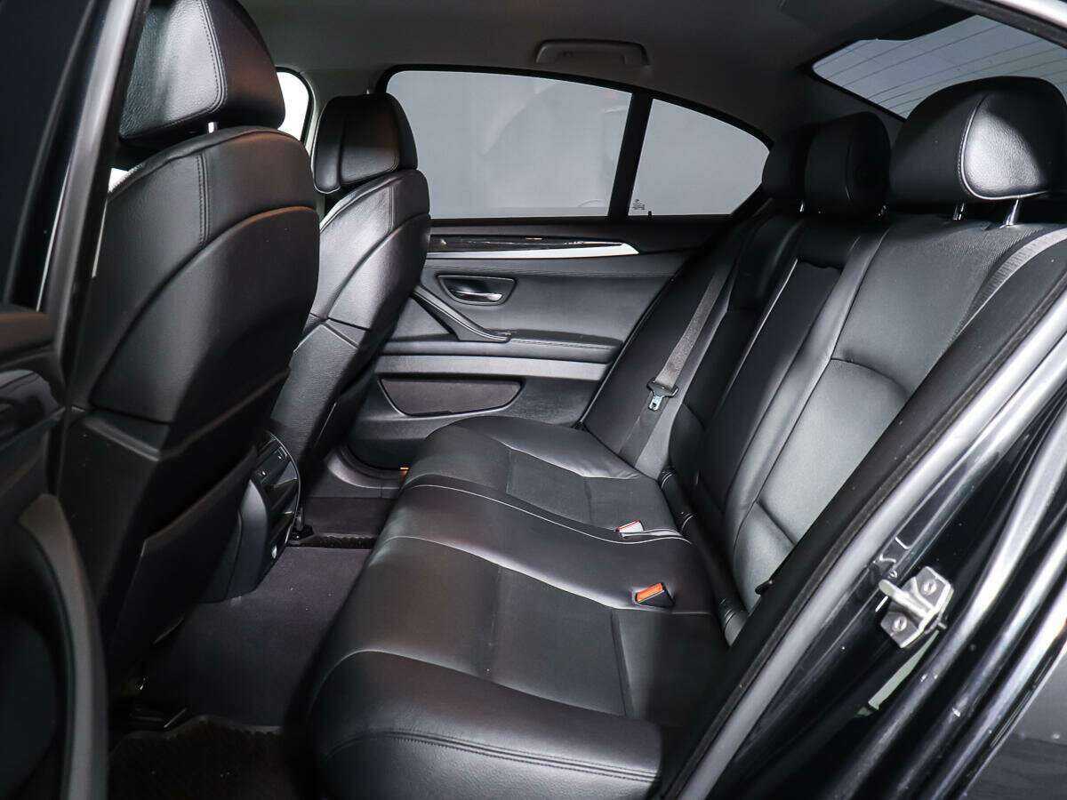 Купить BMW 5 серии, 2012, 257 597 км.. Фото: #9