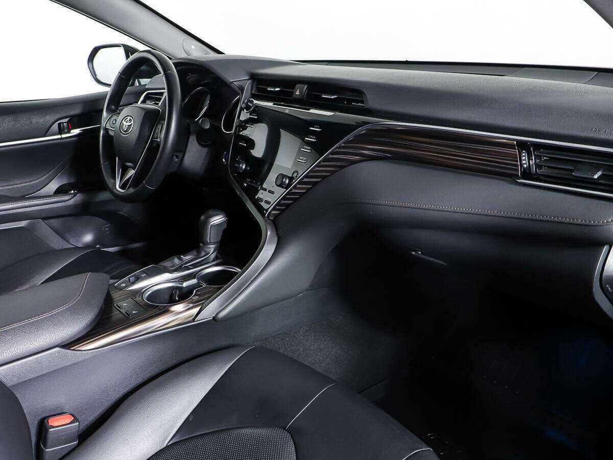 Купить Toyota Camry, 2019, 85 000 км.. Фото: #8