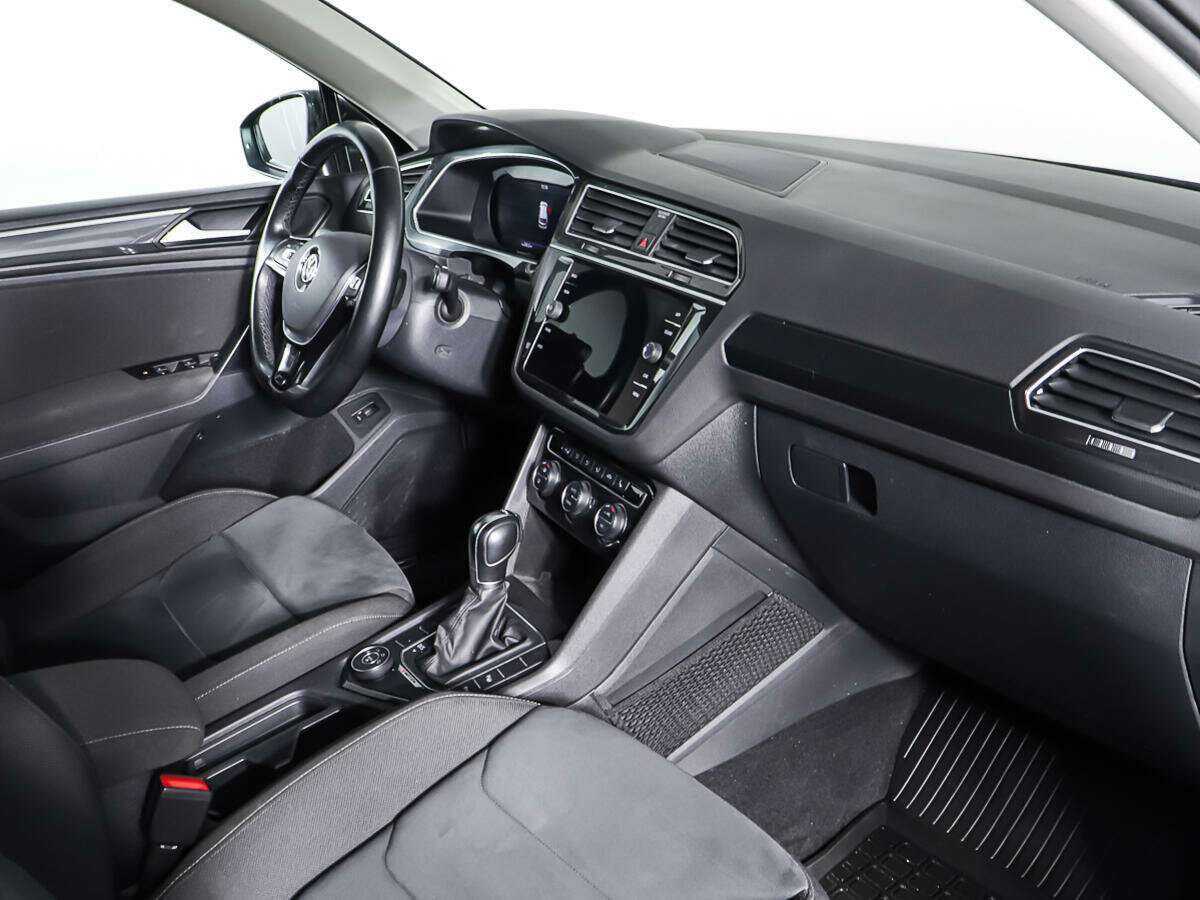 Купить Volkswagen Tiguan, 2018, 152 845 км.. Фото: #8