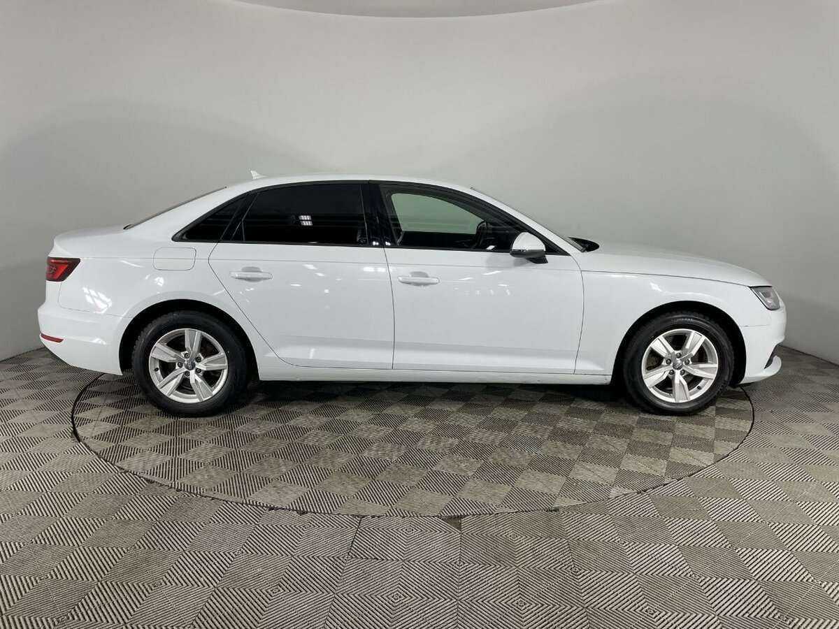Купить Audi A4, 2018, 237 000 км.. Фото: #3