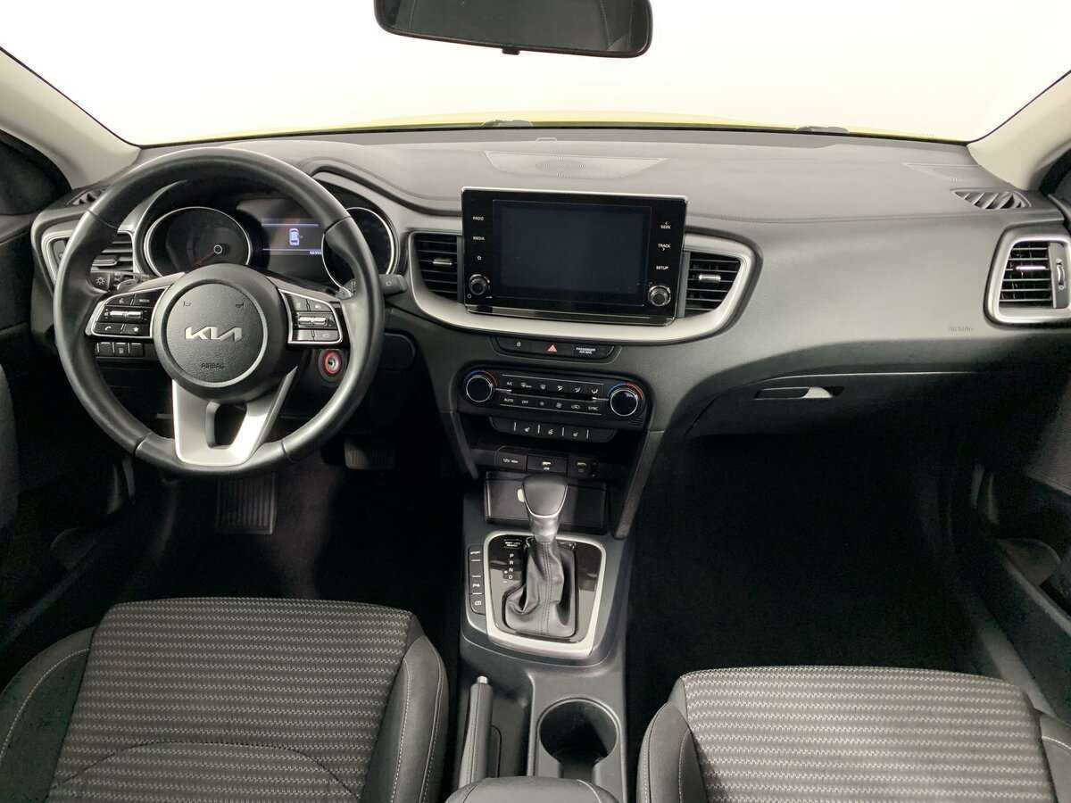 Купить Kia Ceed, 2021, 66 353 км.. Фото: #11