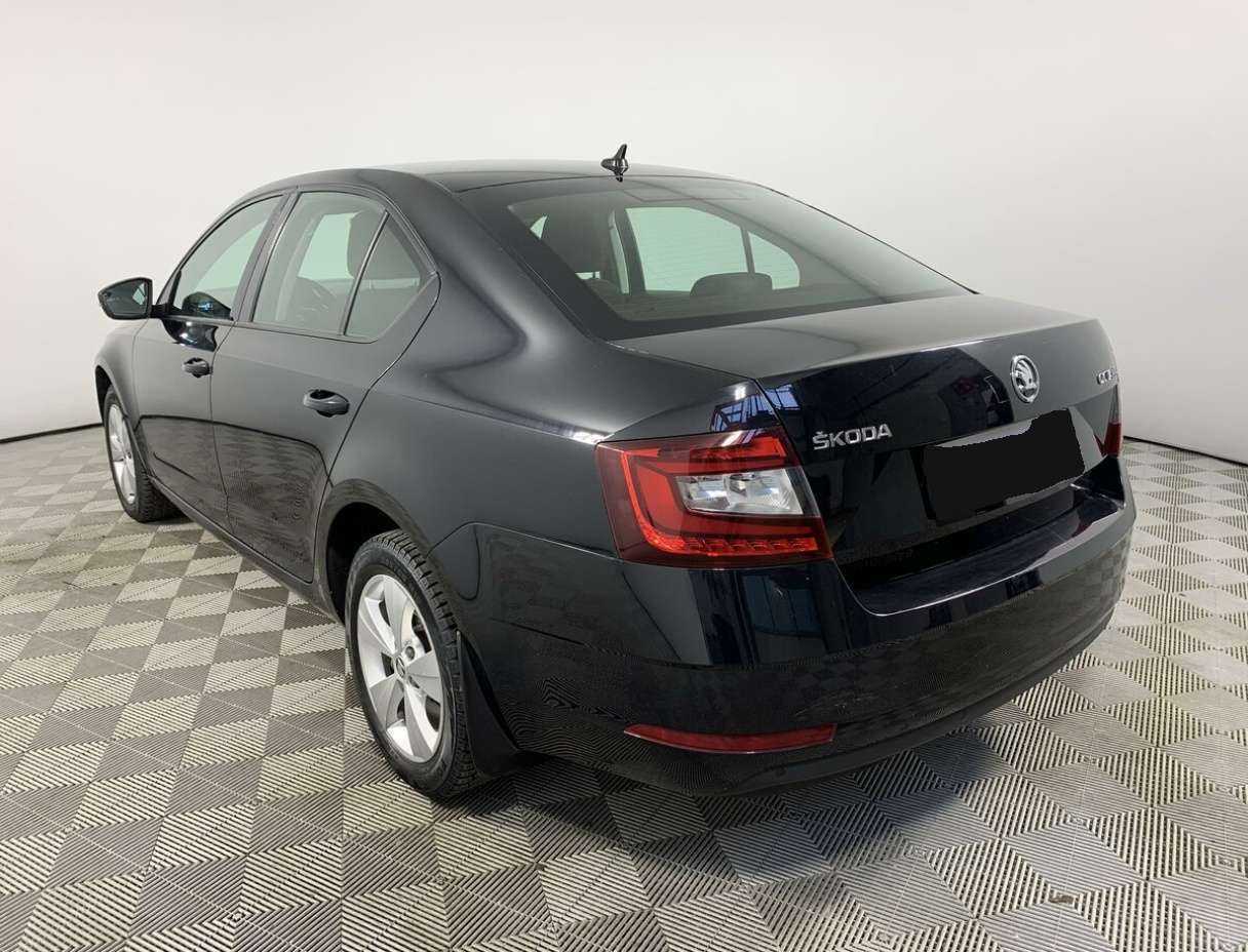 Купить Шкода Октавия, 2018, 142 835 км.. Фото: #6
