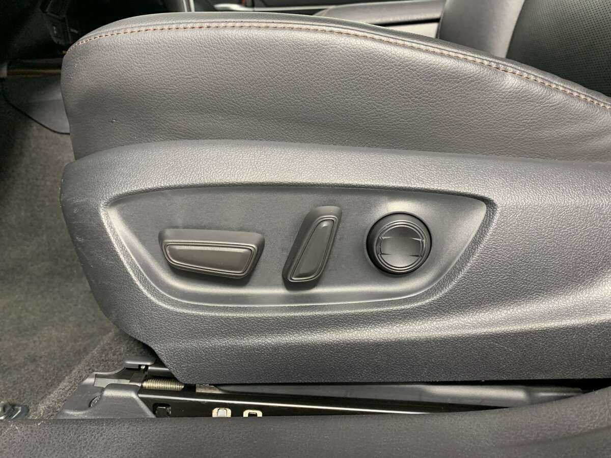 Купить Toyota Camry, 2019, 89 169 км.. Фото: #14