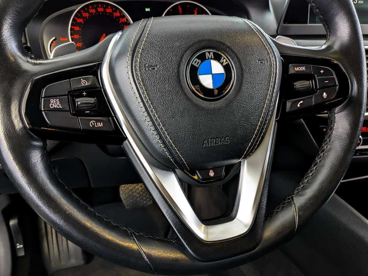 Купить BMW 5 серии, 2018, 266 277 км.. Фото: #20
