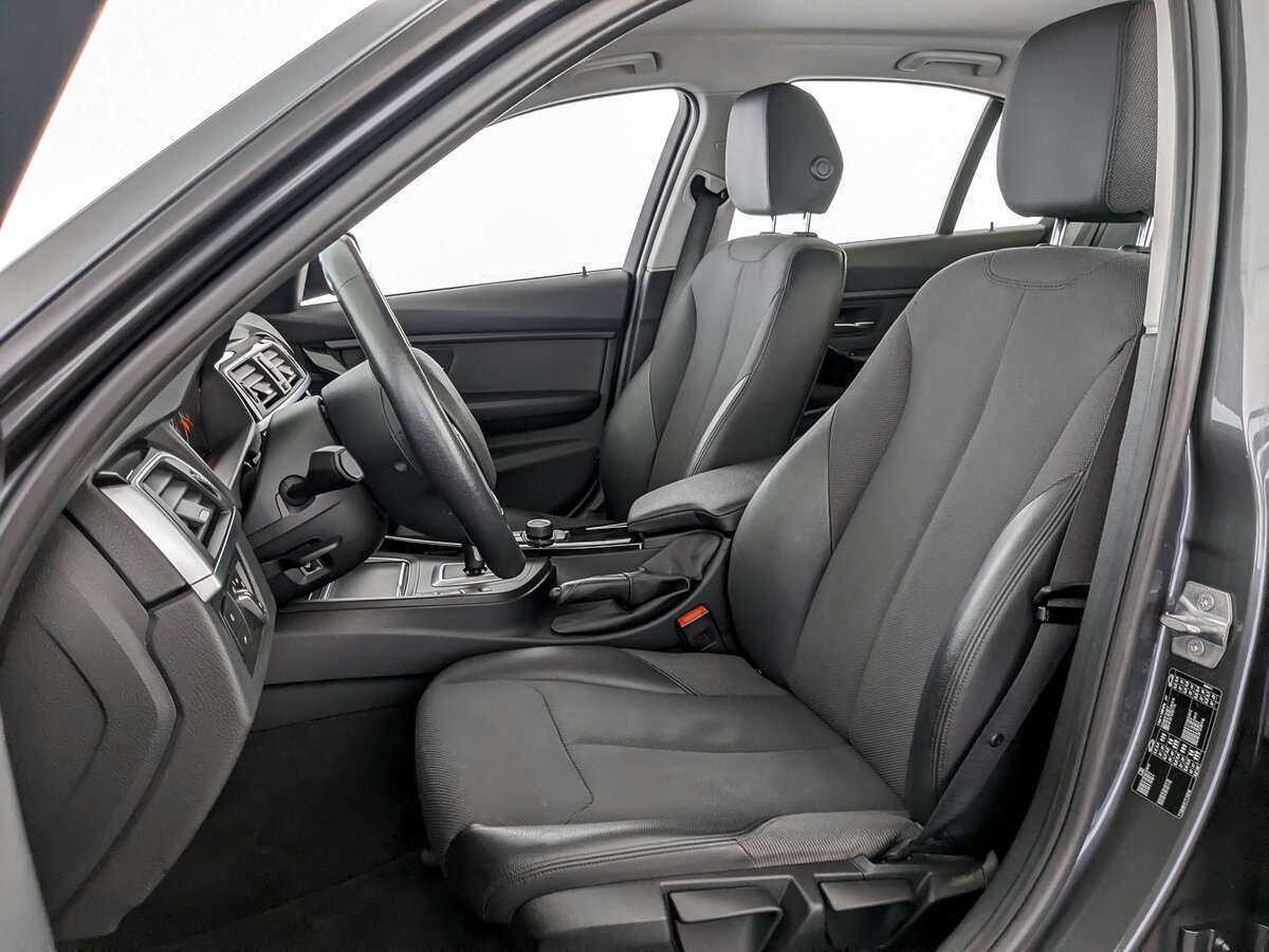 Купить BMW 3 серии, 2018, 89 082 км.. Фото: #19