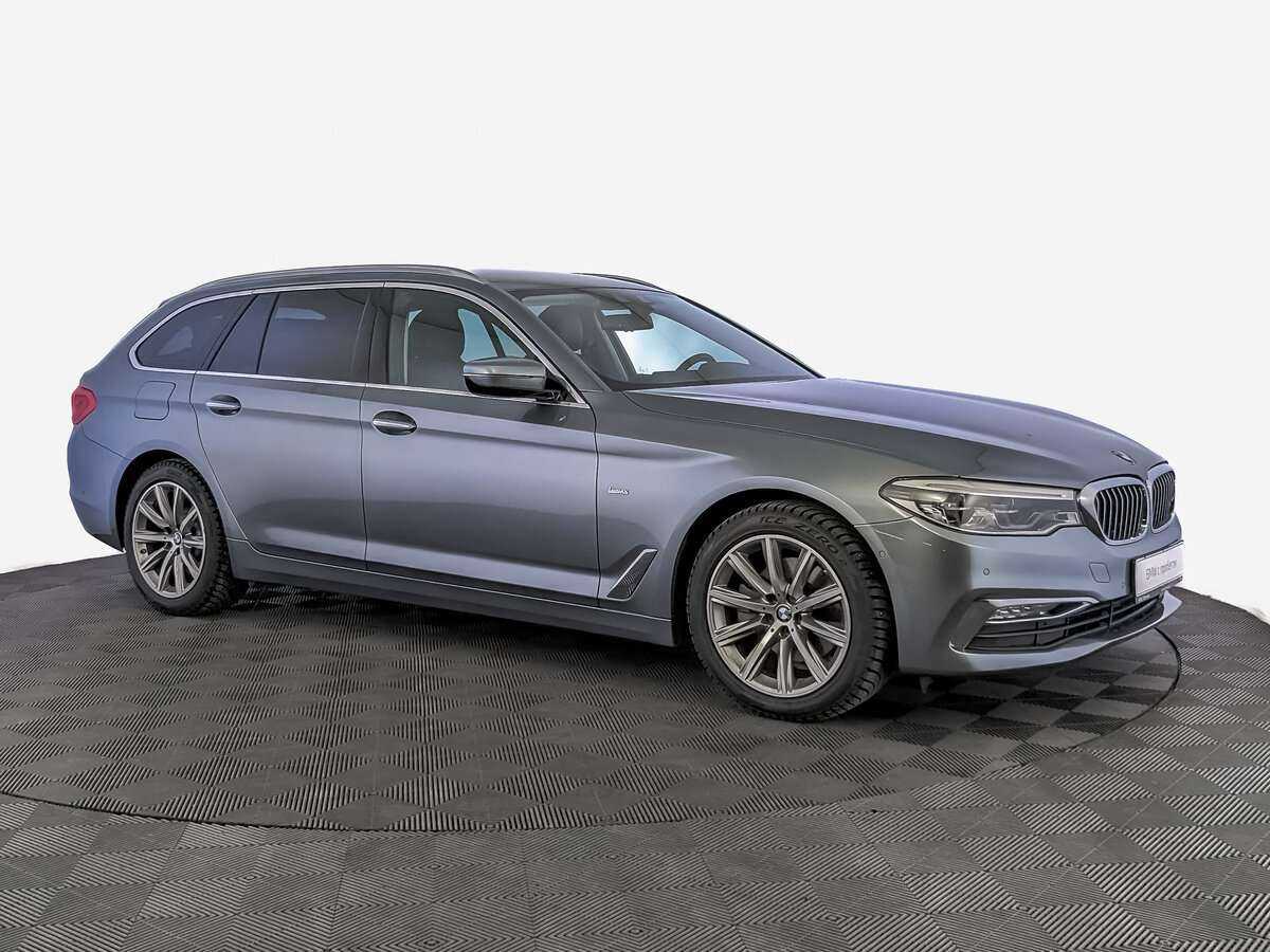 Купить BMW 5 серии, 2019, 156 275 км.. Фото: #2