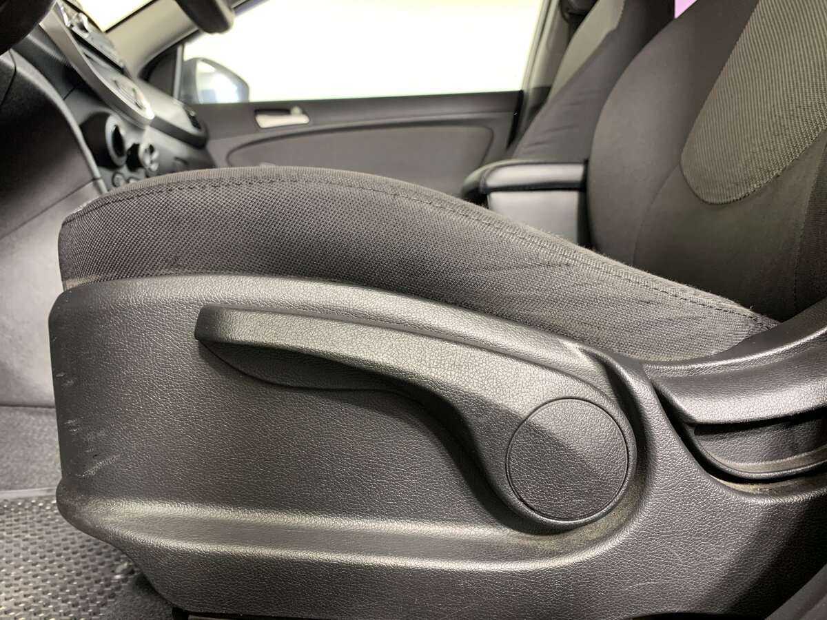 Купить Hyundai Solaris, 2012, 170 379 км.. Фото: #13