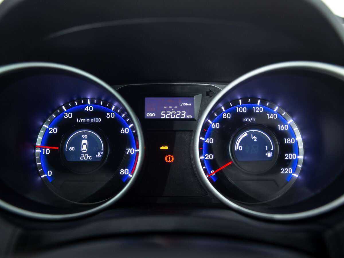 Купить Hyundai ix35, 2015, 52 023 км.. Фото: #10