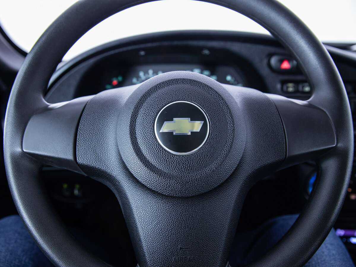 Купить Chevrolet Niva, 2015, 66 675 км.. Фото: #6