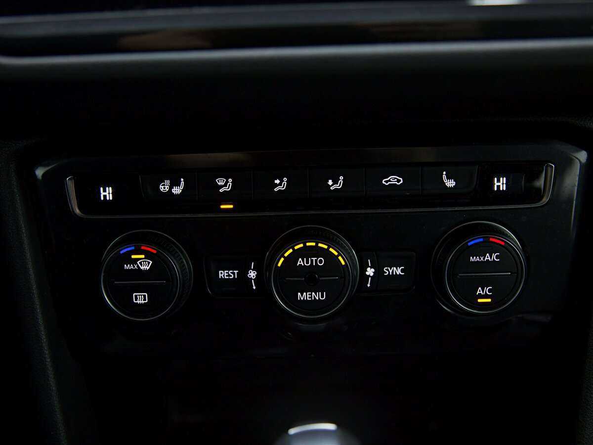 Купить Volkswagen Tiguan, 2020, 90 848 км.. Фото: #11