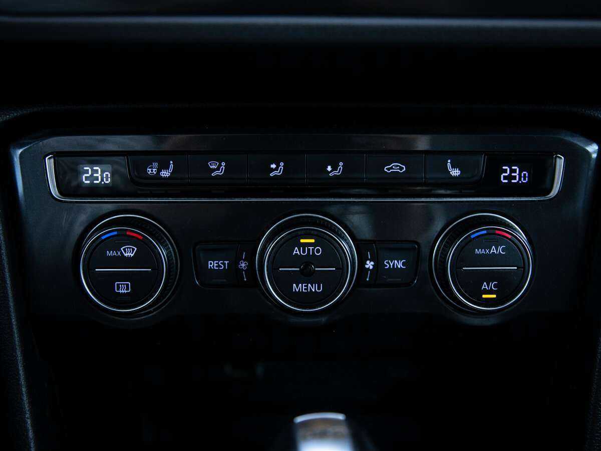 Купить Volkswagen Tiguan, 2018, 114 132 км.. Фото: #15