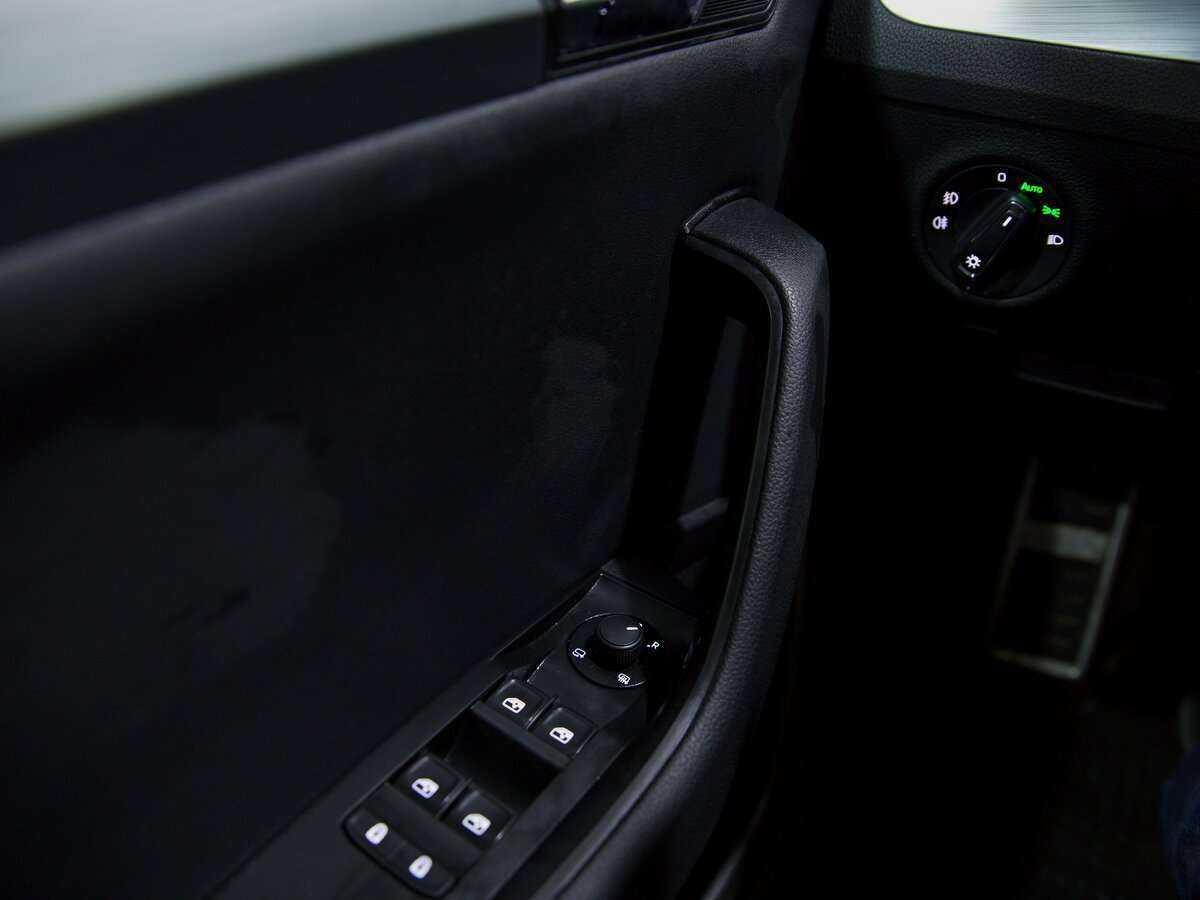 Купить Skoda Superb, 2021, 75 648 км.. Фото: #6