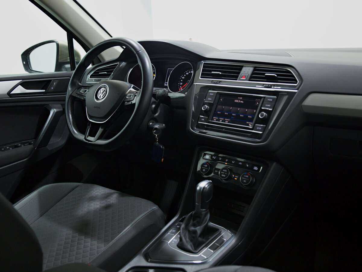 Купить Volkswagen Tiguan, 2018, 72 531 км.. Фото: #6