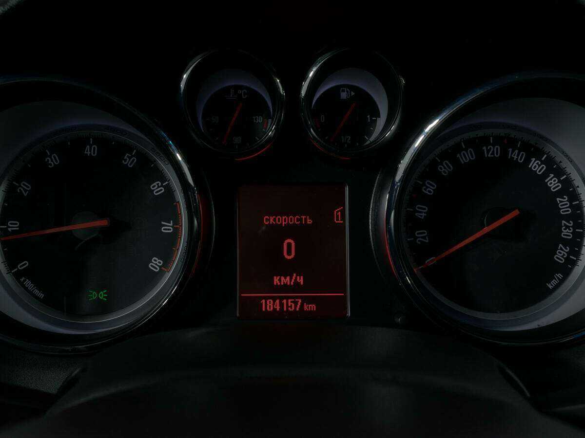 Купить Опель Астра, 2012, 184 154 км.. Фото: #12