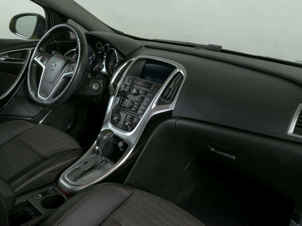 Купить Opel Astra, 2013, 98 122 км.. Фото: #8