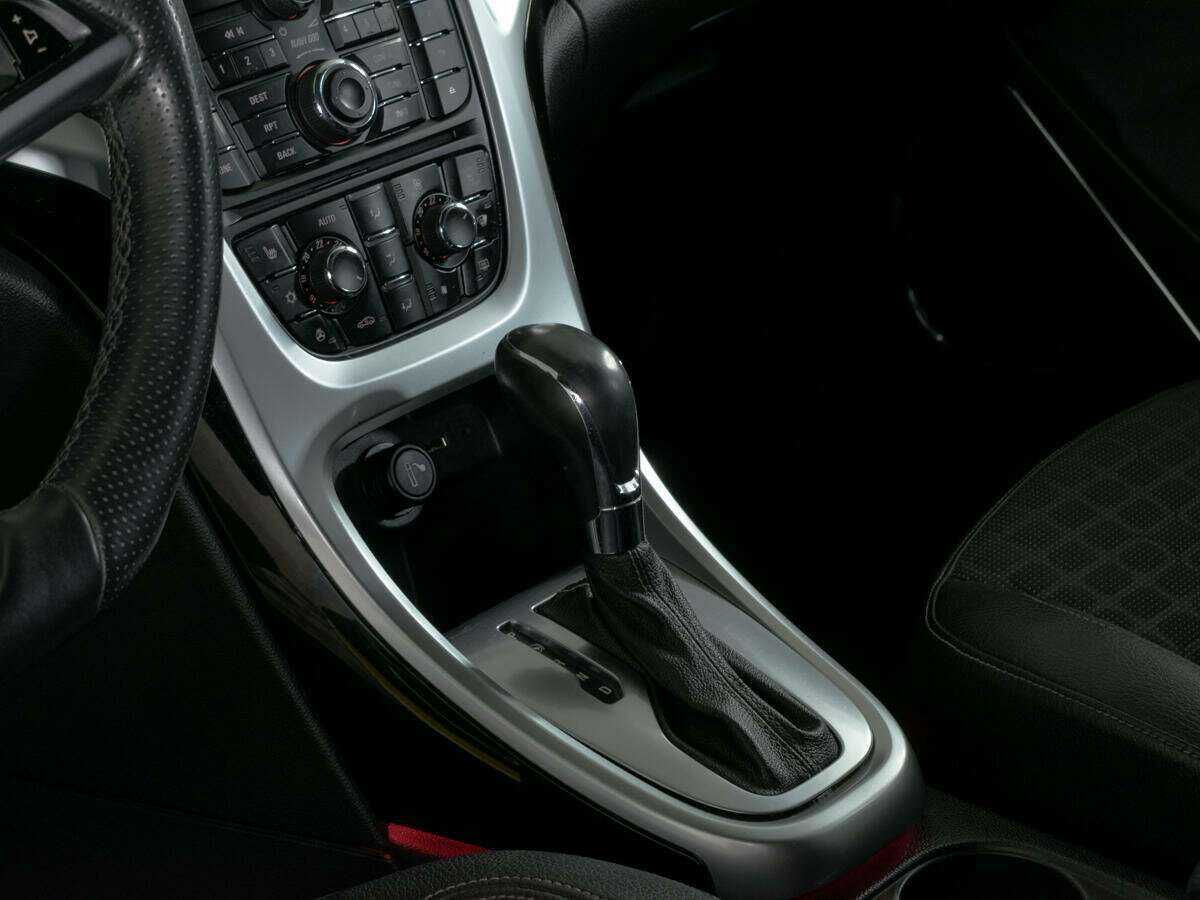 Купить Opel Astra, 2013, 98 122 км.. Фото: #14