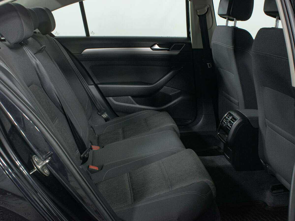 Купить Фольксваген Пассат, 2017, 86 554 км.. Фото: #9