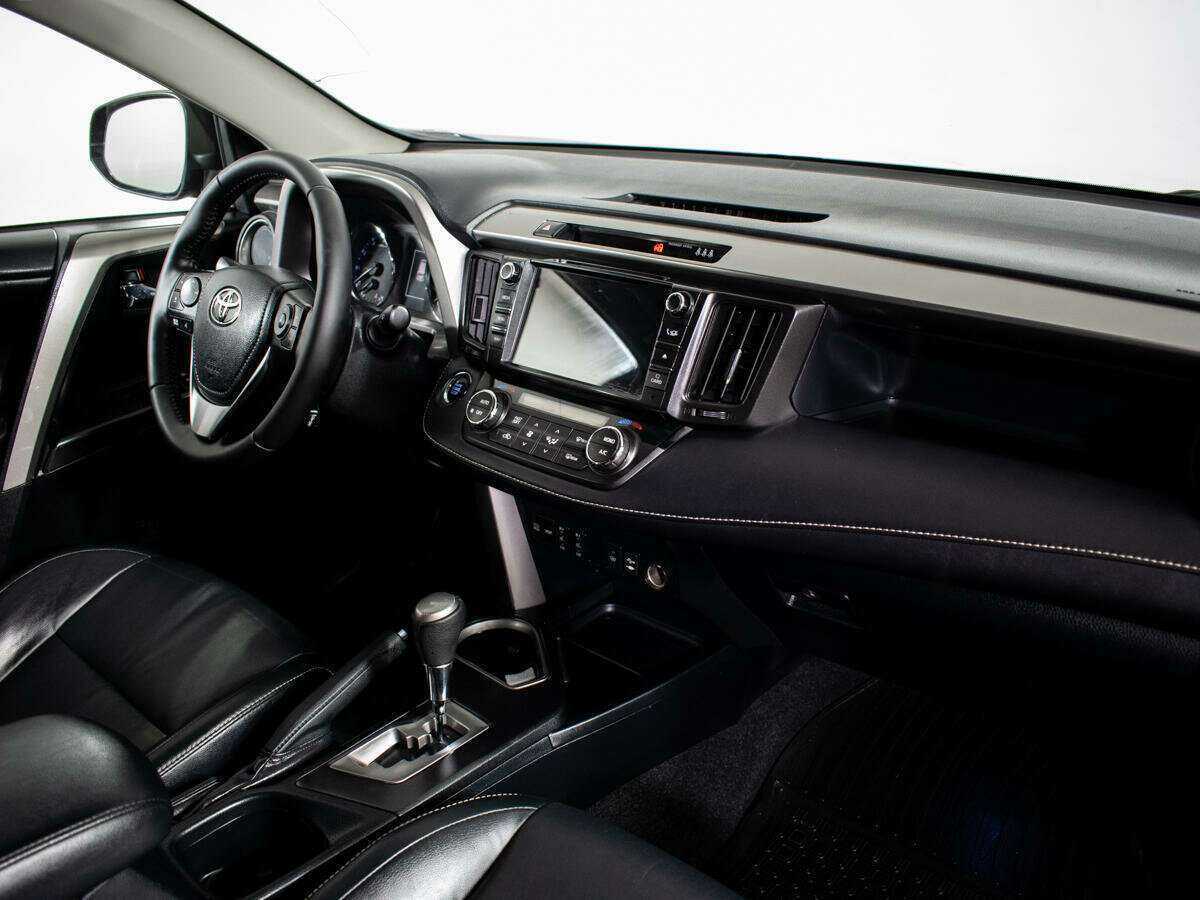 Купить Toyota RAV4, 2017, 89 062 км.. Фото: #6