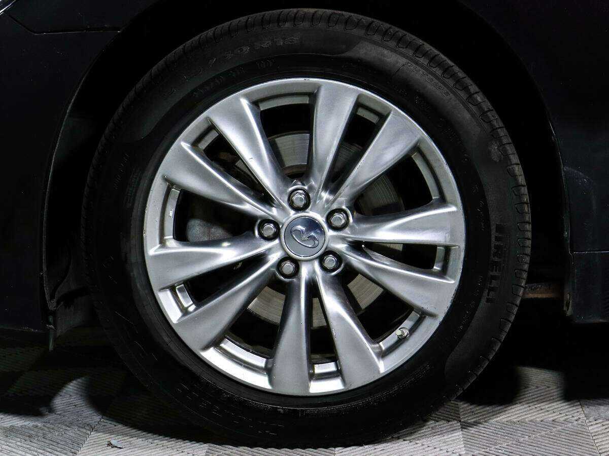 Купить Infiniti Q70, 2014, 115 637 км.. Фото: #17