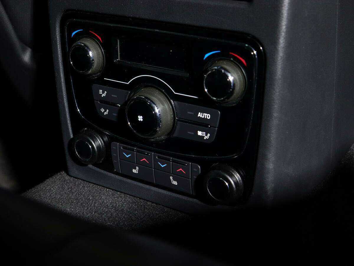 Купить Jaguar XF, 2018, 67 090 км.. Фото: #15