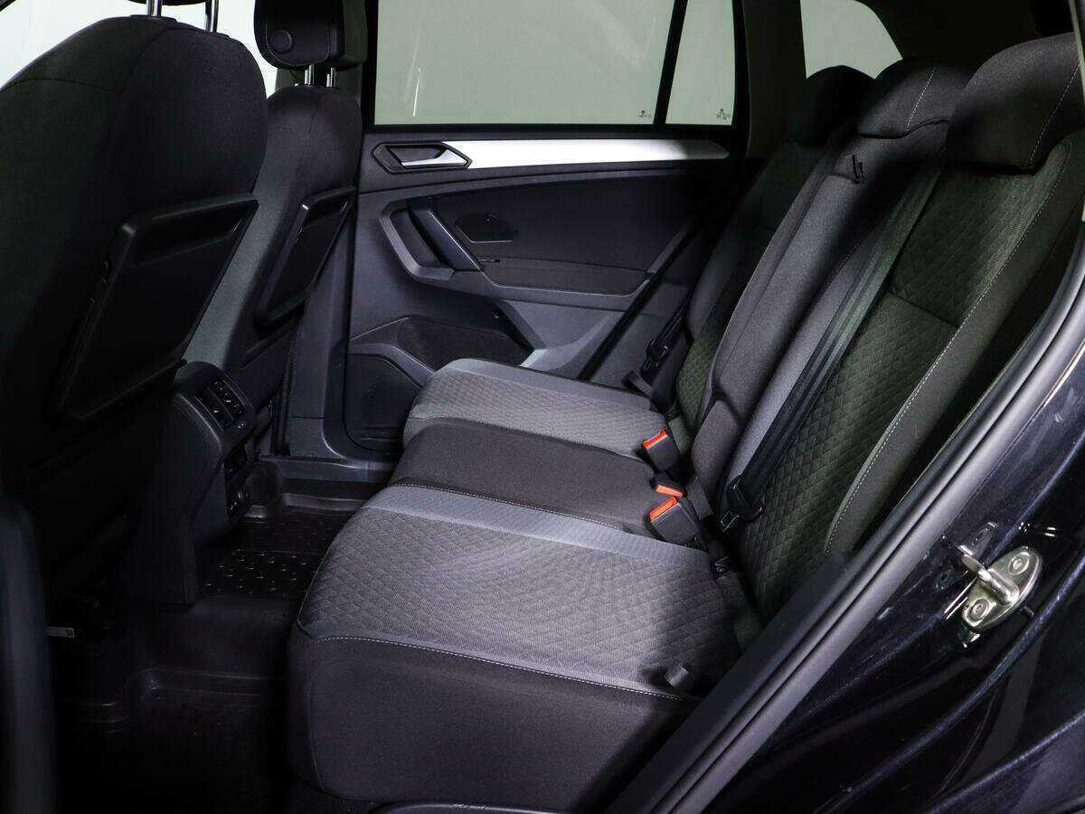 Купить Volkswagen Tiguan, 2020, 37 205 км.. Фото: #7