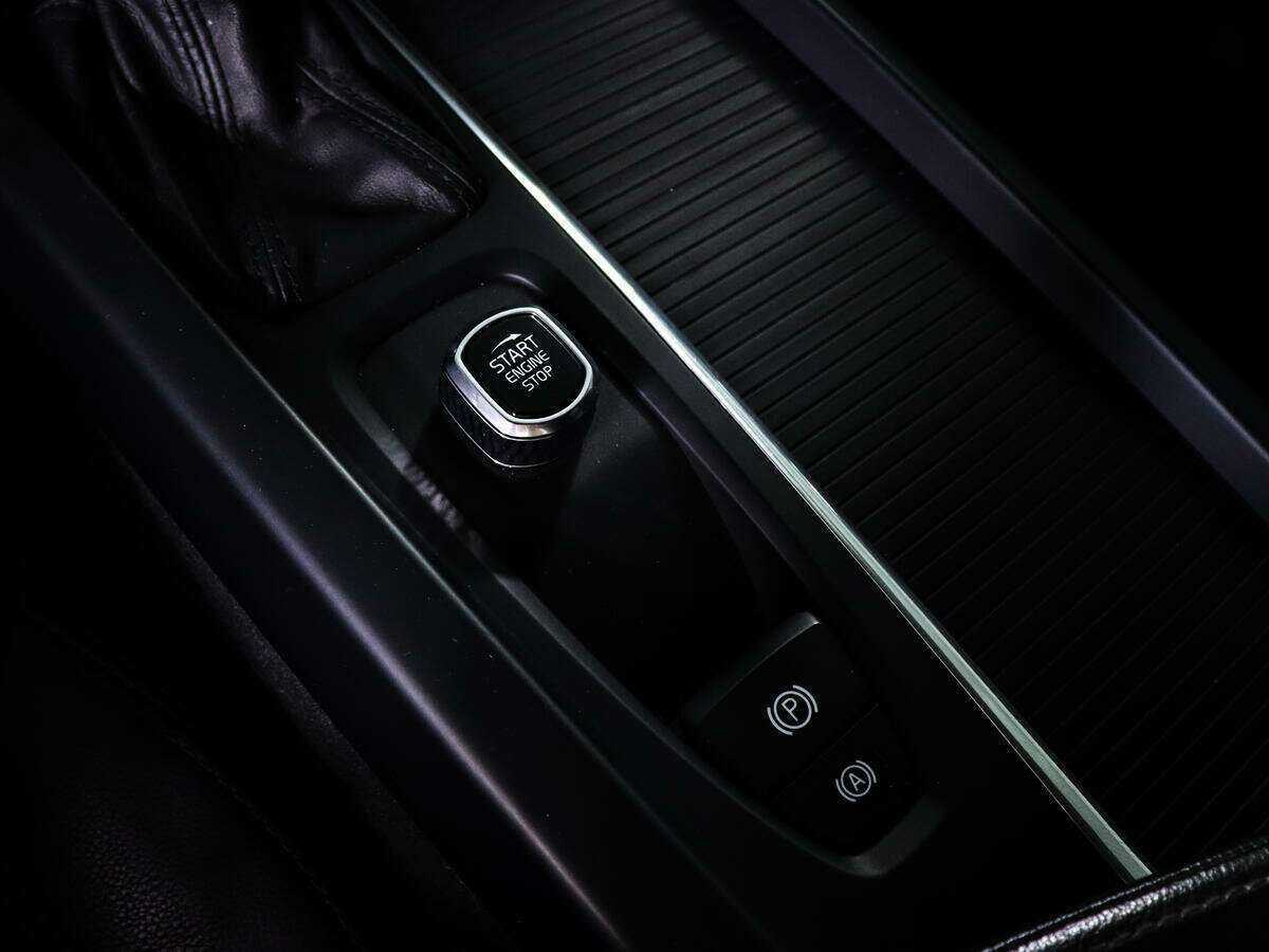 Купить Volvo XC60, 2018, 117 363 км.. Фото: #19