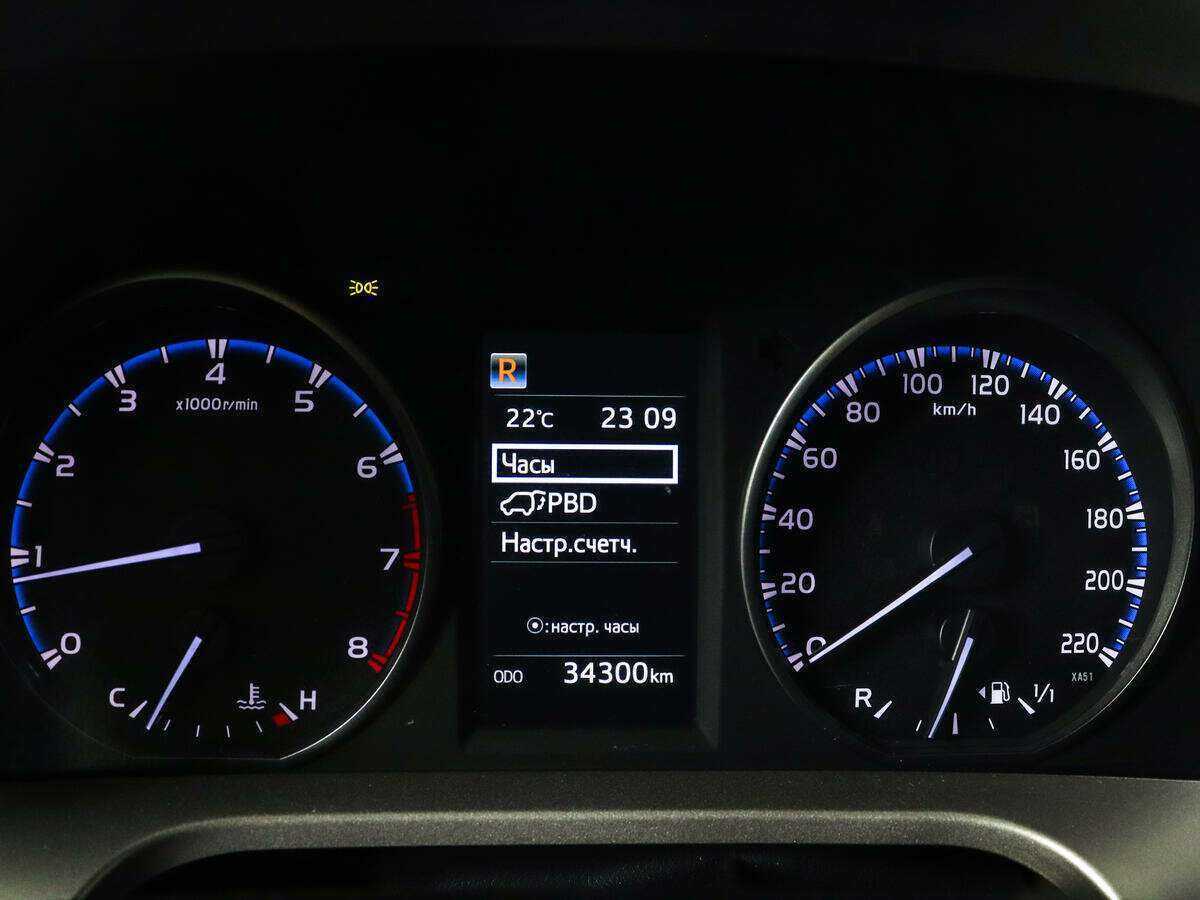 Купить Toyota RAV4, 2017, 34 302 км.. Фото: #9