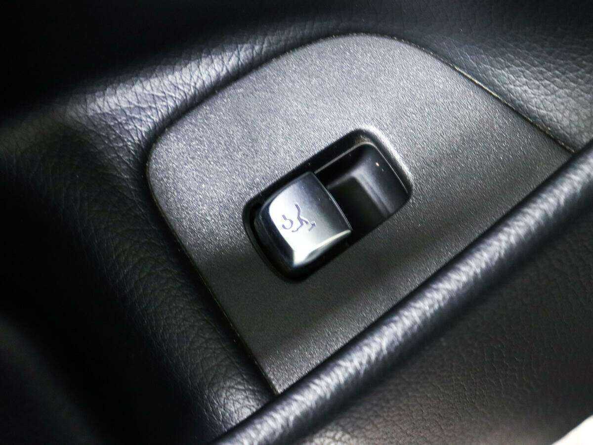 Купить Mercedes-Benz E-Класс, 2016, 135 343 км.. Фото: #21