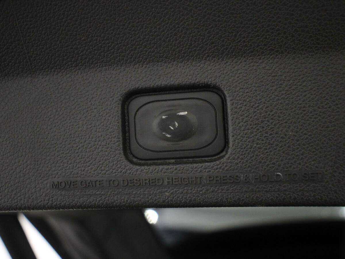 Купить Ford Explorer, 2013, 150 300 км.. Фото: #11