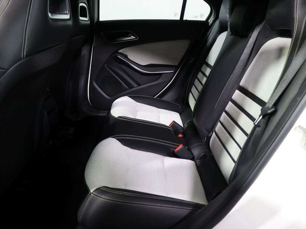 Купить Mercedes-Benz A-Класс, 2014, 76 300 км.. Фото: #7