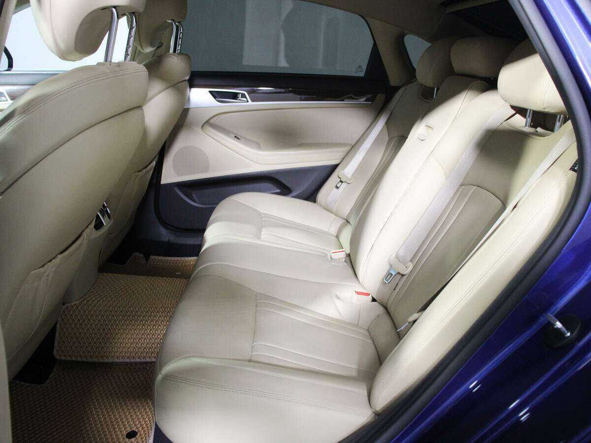 Купить Hyundai Genesis, 2015, 64 400 км.. Фото: #7