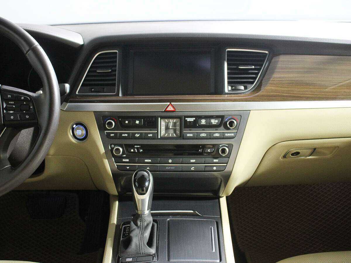 Купить Hyundai Genesis, 2015, 64 400 км.. Фото: #10