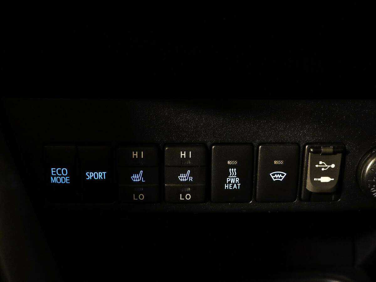 Купить Toyota RAV4, 2017, 113 002 км.. Фото: #14