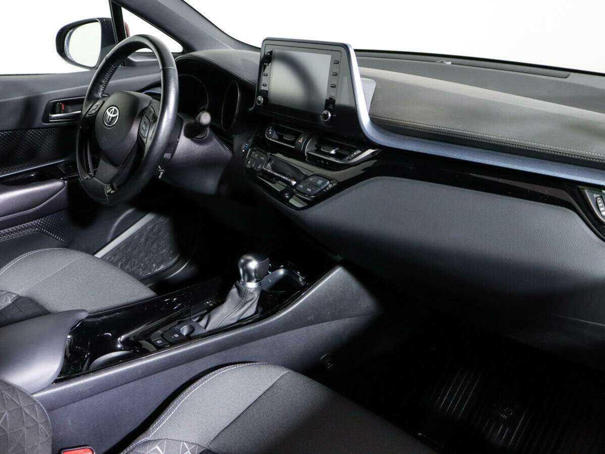 Купить Toyota C-HR, 2019, 49 400 км.. Фото: #6