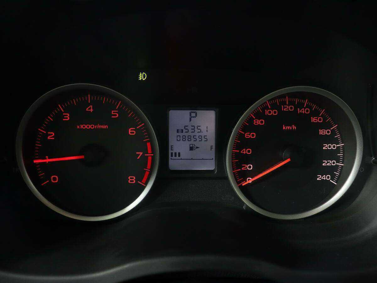 Купить Subaru XV, 2012, 88 650 км.. Фото: #8