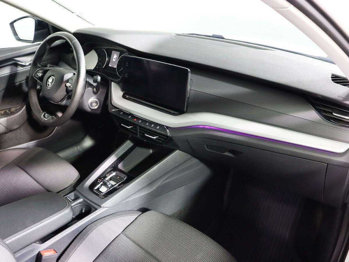 Купить Skoda Octavia, 2021, 61 231 км.. Фото: #7