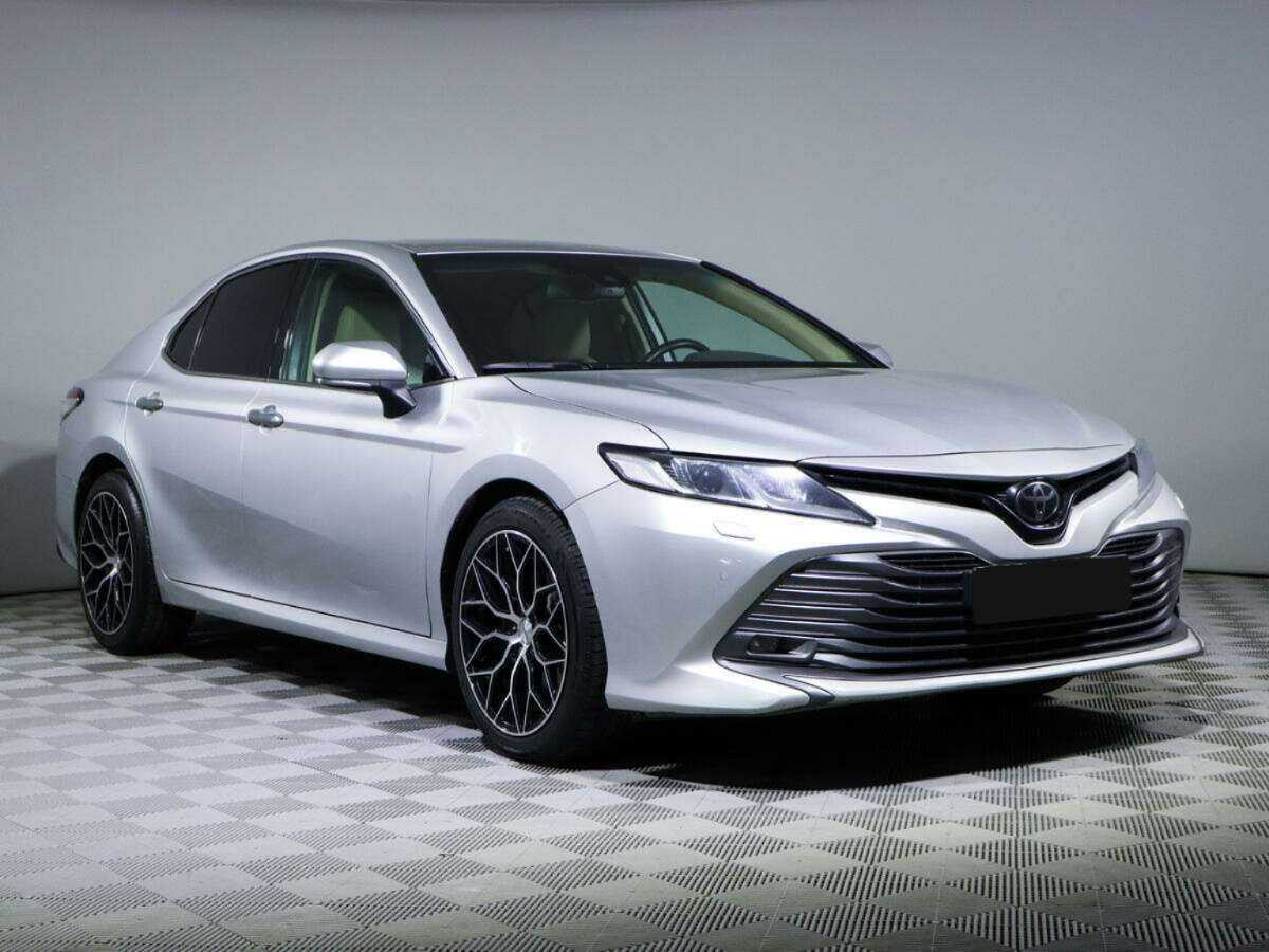 Купить Toyota Camry, 2020, 90 000 км.. Фото: #2