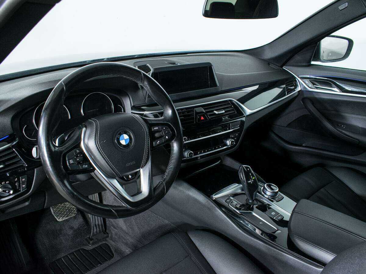Купить BMW 5 серии, 2018, 122 580 км.. Фото: #10