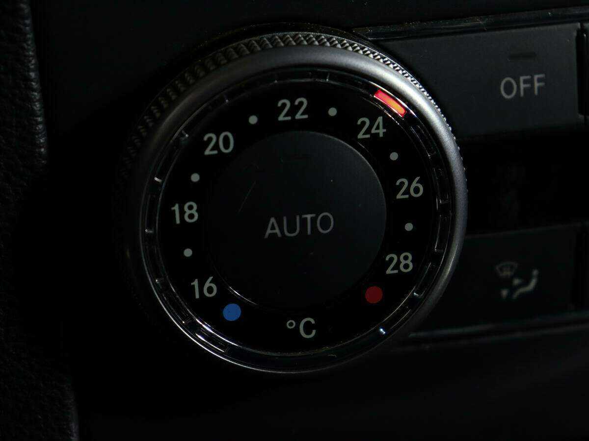 Купить Mercedes-Benz GLK-Класс, 2012, 155 000 км.. Фото: #15